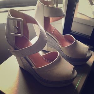 Bacio6 Cappella wedge sandals